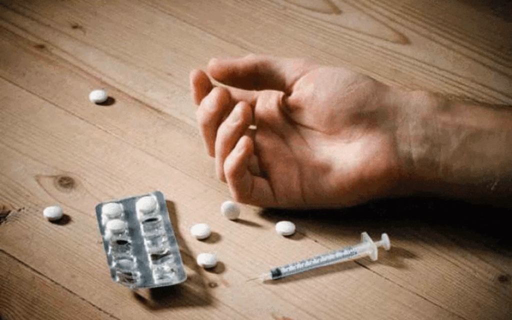 أصعب أنواع الإدمان (إدمان المواد الكيميائية) 1 إدمان المواد الكيميائية