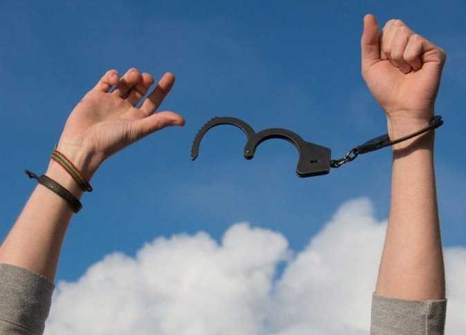 علاج المدمن بالقوة وعدة أسباب تجعل المدمن يرفض العلاج 2 علاج المدمن بالقوة