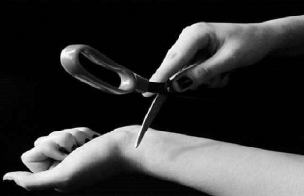 العلاقة بين الإدمان و الانتحار العلاقة بين الإدمان و الانتحار